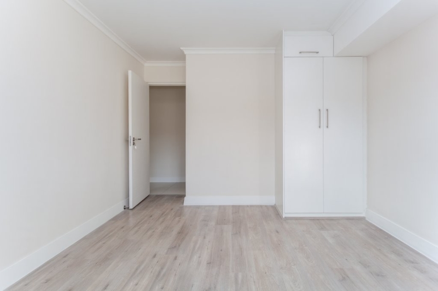 2 Bedroom Property for Sale in Zonnebloem Western Cape